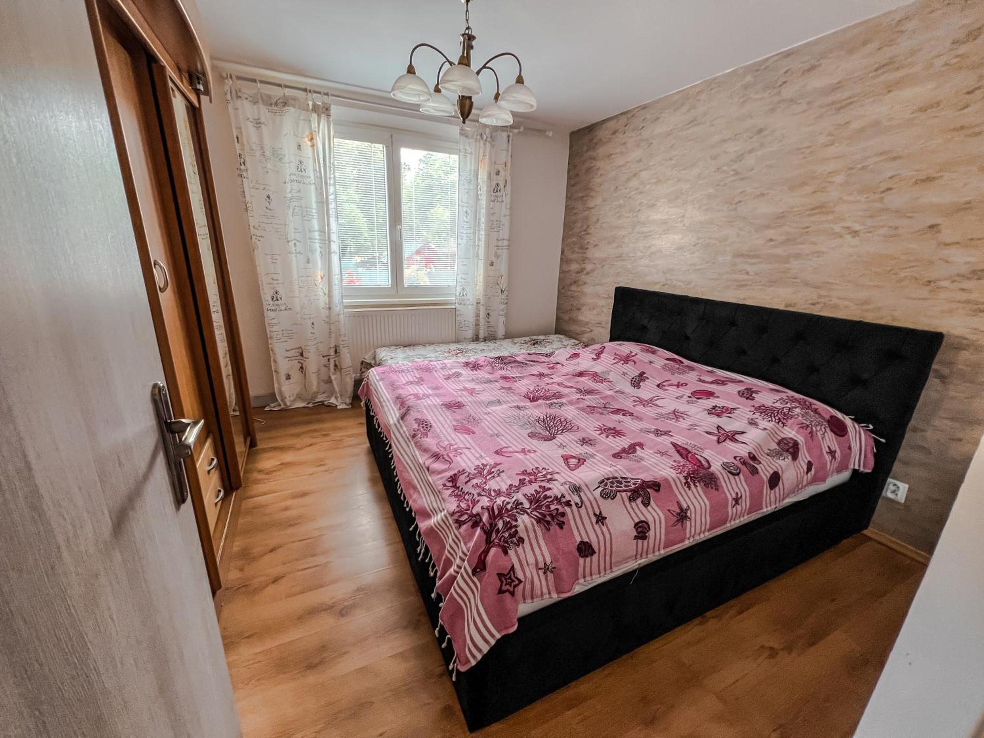 3 Bedroom Apartment In The Part Of The City Banska Bystrica Exterior photo